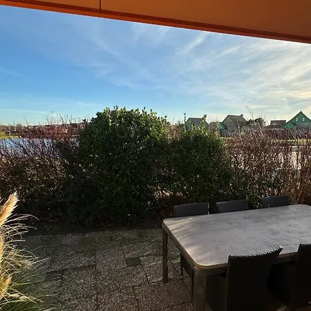 Hébergement de vacances Zeester 219 *